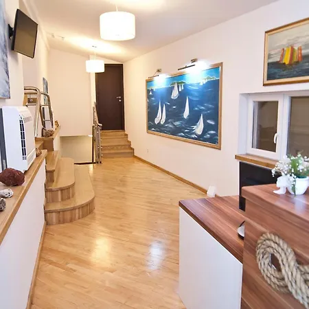 Palma Oda ve Kahvaltı Split